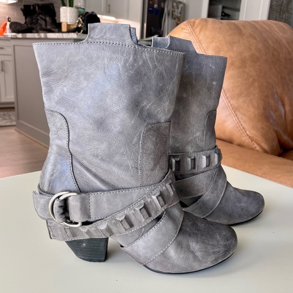 Genuine leather grey booties - Picture 4 of 8